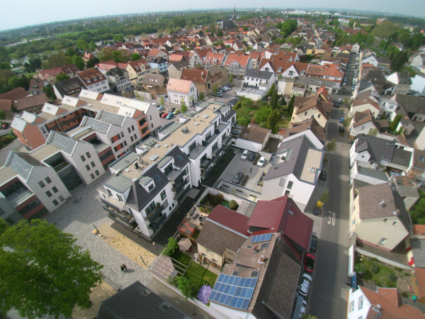 rathausplatz floersheim weiss bau projekte 5